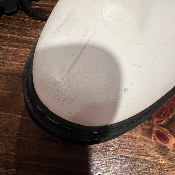 Jellypop Abstract White Lace-Up Ankle Boots, size 8.5, Doc Marten, see pics - Picture 2 of 9